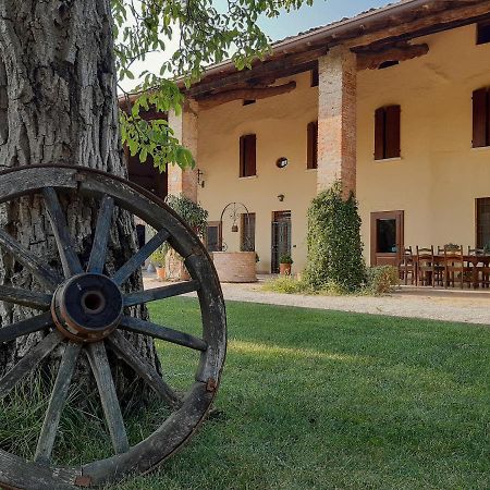 B&B Santa Cristina Montichiari Exteriör bild