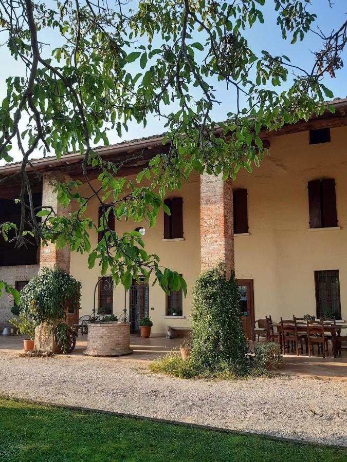 B&B Santa Cristina Montichiari Exteriör bild
